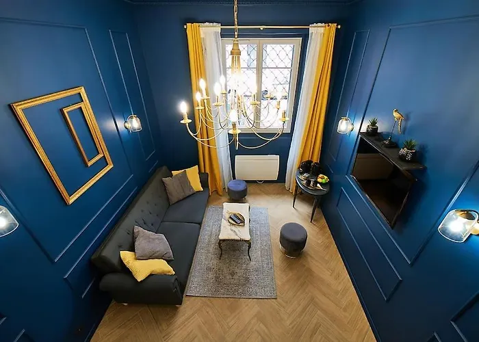 Duguesclin Baroque / De Charme Апартаменты